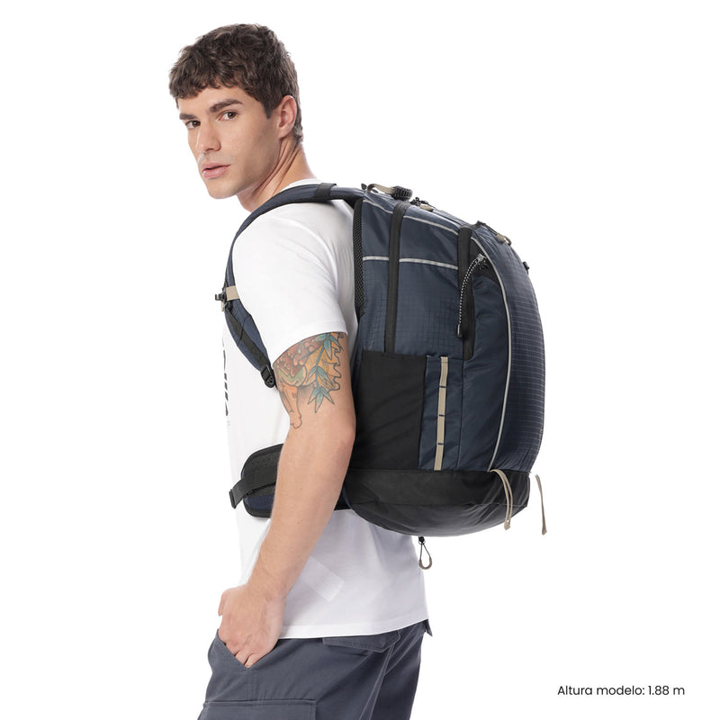 Mochila Outdoor Summit 32 Pequeña Azul