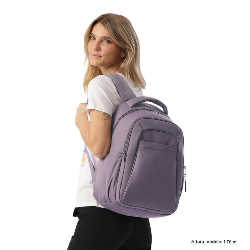 Mochila Ejecutiva Porta PC 16" Wivetto Morada Mujer