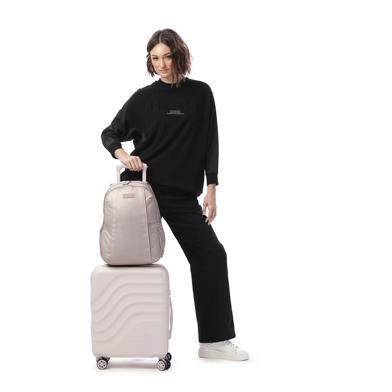 Mochila Universitaria Modena M3 Shiny Porta PC 13" Rosado Mujer